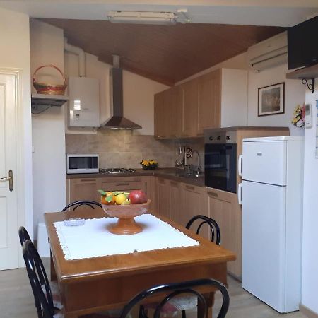 Agriturismo Villa Mozart Nel Verde Gubbio Kültér fotó