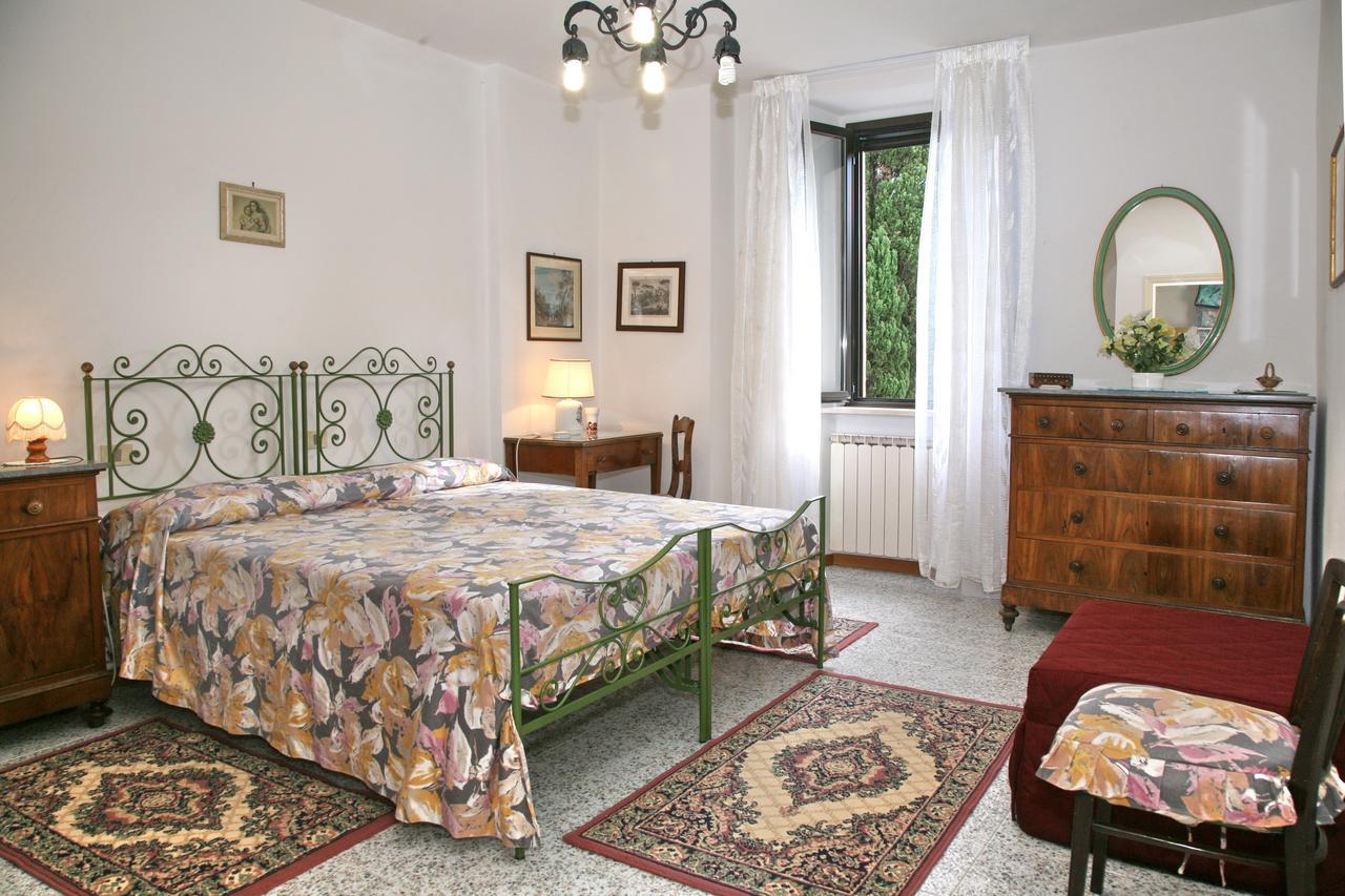 Agriturismo Villa Mozart Nel Verde Gubbio Kültér fotó