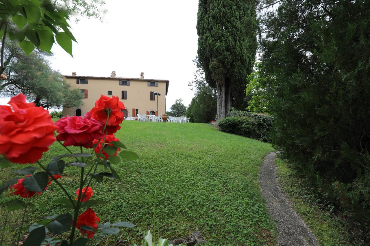 Agriturismo Villa Mozart Nel Verde Gubbio Kültér fotó
